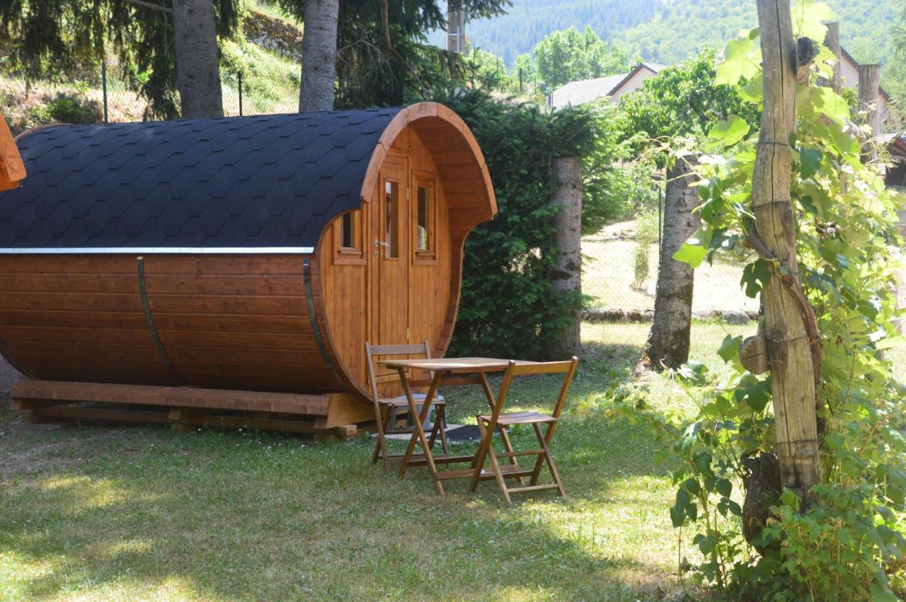 Camping Chon Du Tarn Bédouès Bagian luar foto