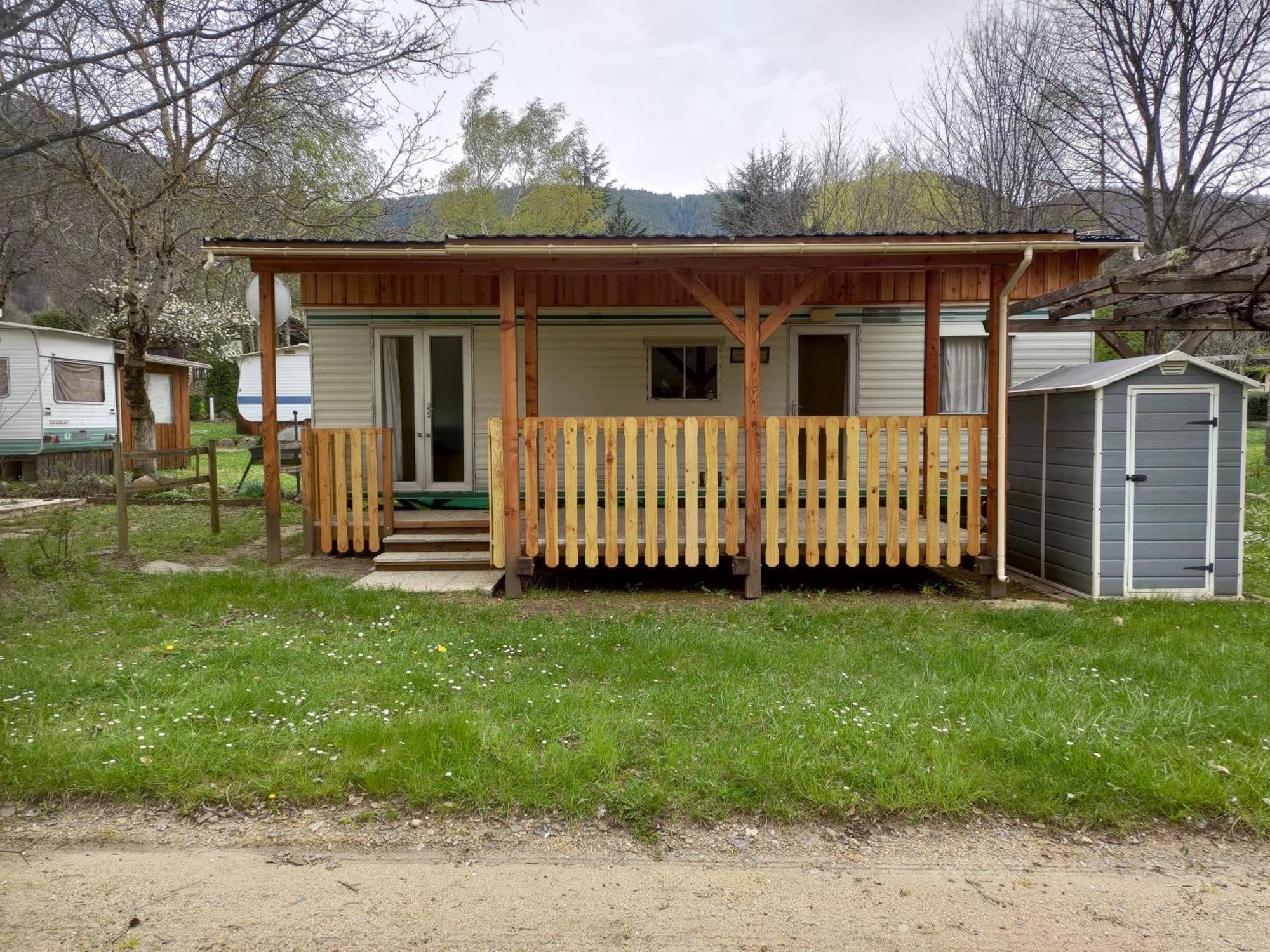 Camping Chon Du Tarn Bédouès Bagian luar foto